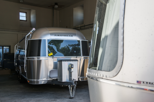 Flying Cloud meets International Signature at Colonial Airstream