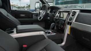 2013 Ford F-150 Platinum EcoBoost interior
