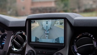 First hitch to F-350